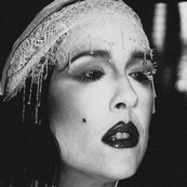 Allie X